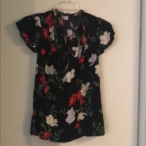 Old Navy flower blouse